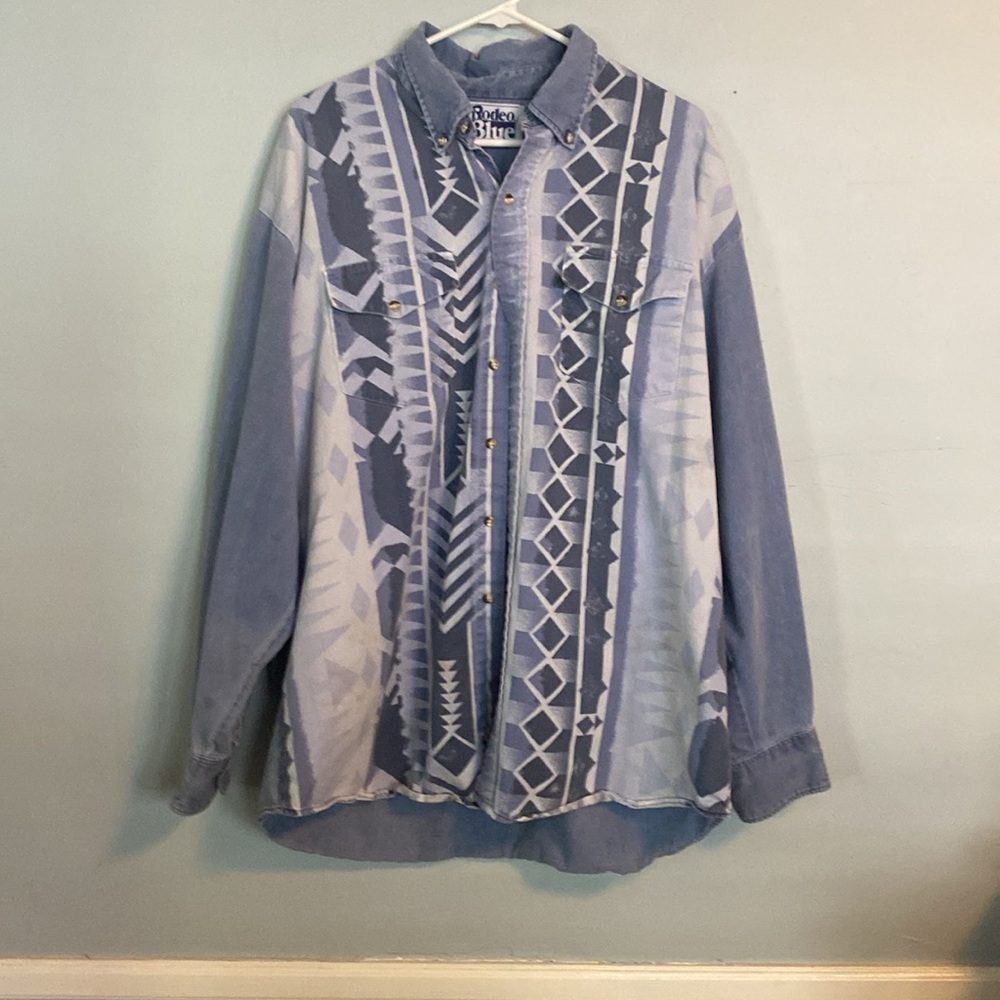 Vintage rodeo blue patterned denim button-down shirt, size large, two pockets